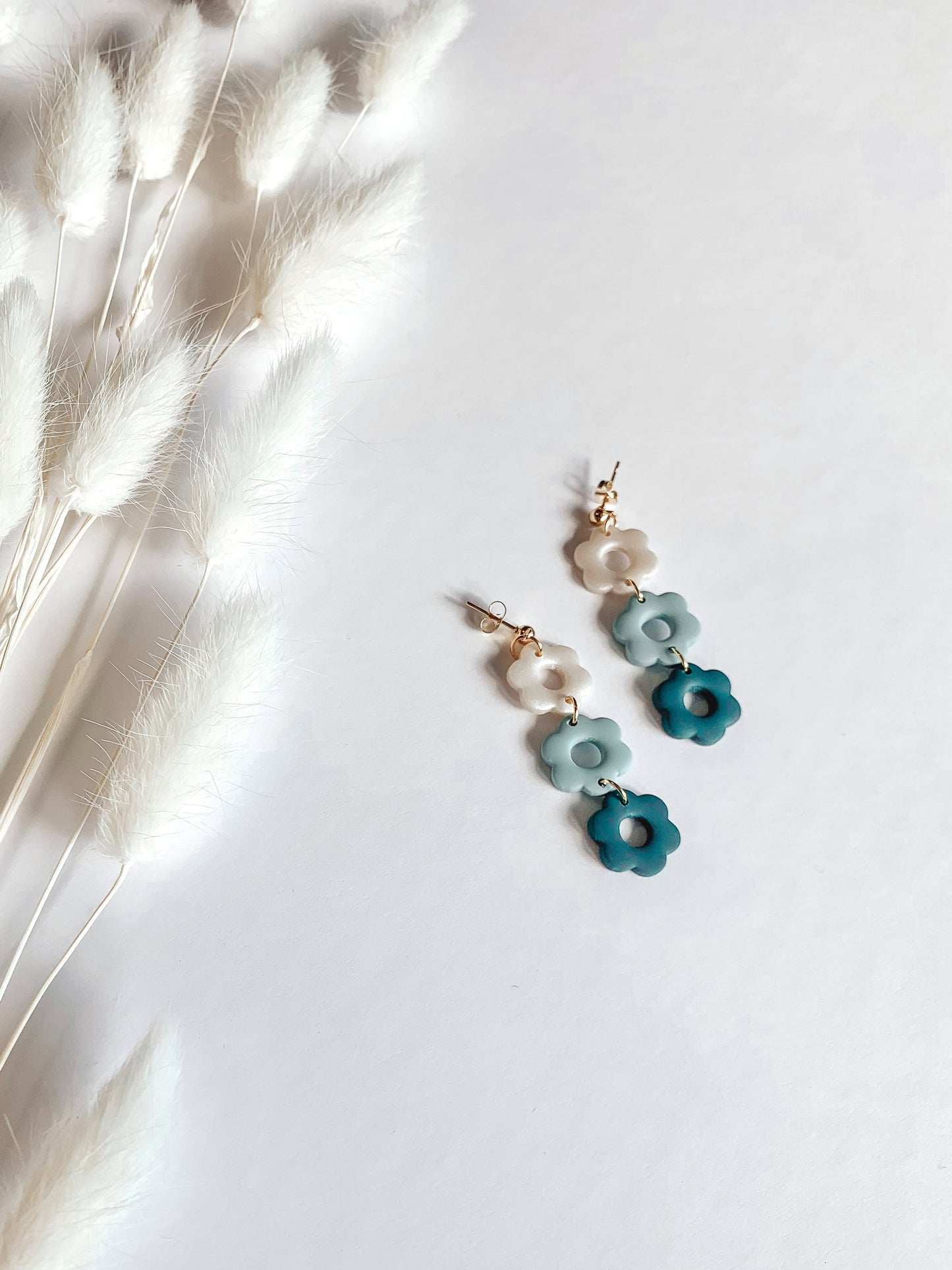 The Primrose Dangles